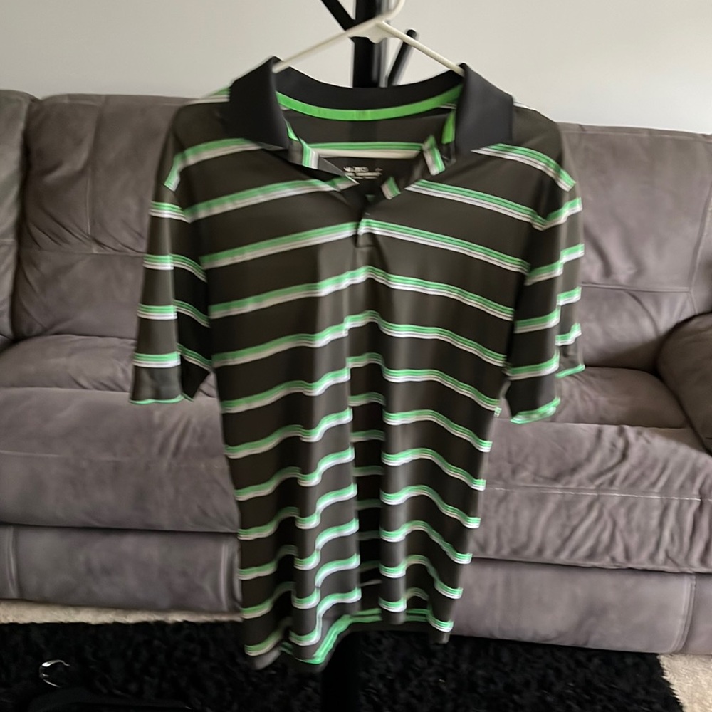 Nike golf polo Tour Performance style shirt. Size M.